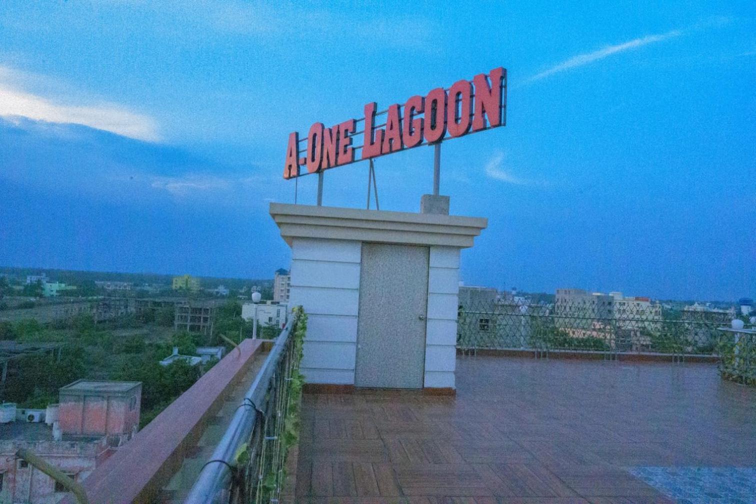 Hotel A One Lagoon Puri Exterior foto